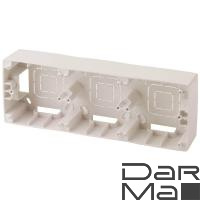 Коробка для накладного монтажа 3-постовая ЭРА 12 12-6103-02 Б0043181