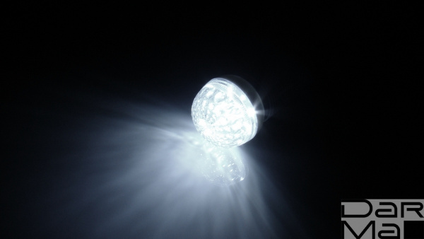 LED-Lamp-E27-50-9-W, белый