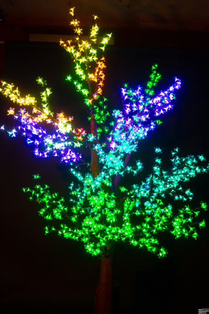 Дерево Вишня RGB  2,5м  высота