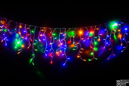 Светодиодная Бахрома 3м*0,7м  цвет.Мульти, белый провод каучук